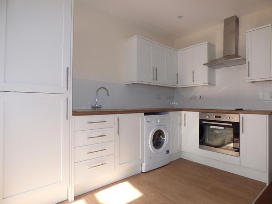 1 bedroom apartment to rent Lewis Grove, London, SE13 - Photo 1