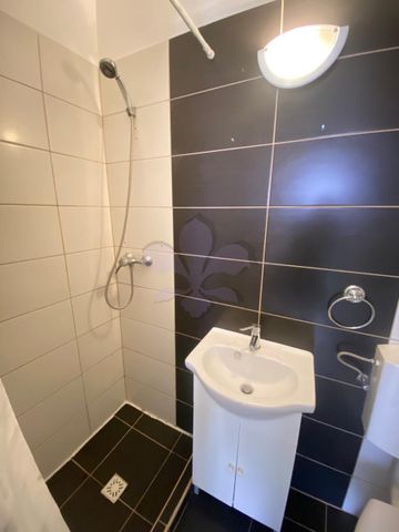 Partly furnished house for rent in the Center - Fotó 5