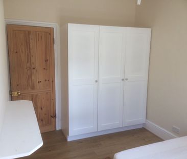 3 Bed Flat, Rushcroft Rd, SW2 - Photo 6