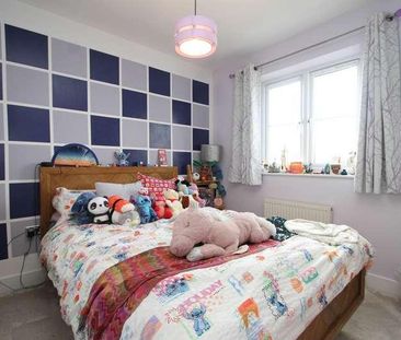 Yeates Court, Clevedon, BS21 - Photo 5