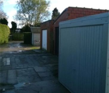 Gerenoveerde woning met tuin in Eeklo - Photo 4