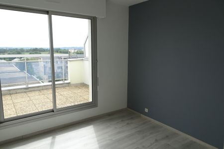 Location Appartement 5 pièces 83m² LA PRIMAUBE 12450 - Photo 5