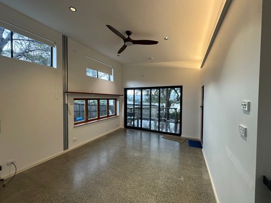 21a Lawarra Street, Port Kembla - Photo 1