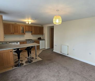 Flat to rent on - Photo 4