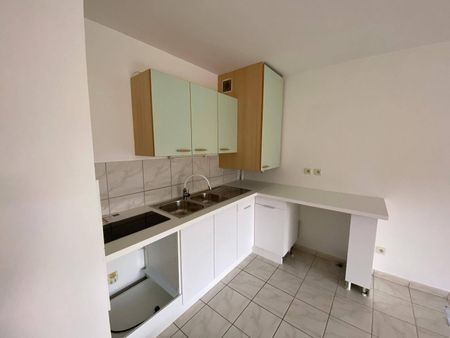 Location appartement rénové 2 pièces 38.13 m² à Die (26150) 4 - Photo 3