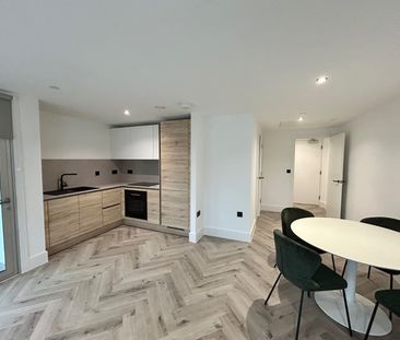 2 bedroom apartment to rent - Photo 3