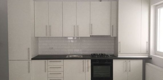 Apartament 3 camere La 3 minute de Metrou Tineretului, - Fotografie 2