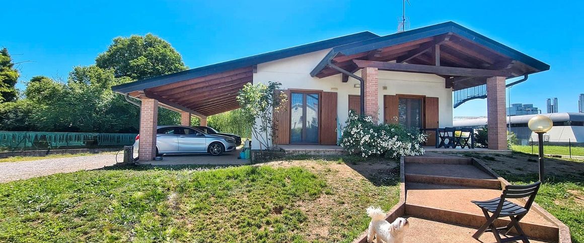 Villa interni Via del Cotonificio - Photo 1