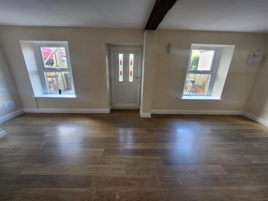 The Rocks, Plump Hill, Mitcheldean - Photo 1