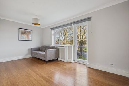 3 bedroom apartment to rent - Photo 5