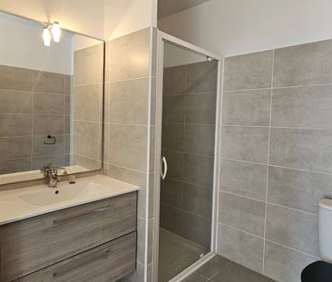 Location Appartement 2 pièces 38m² NARBONNE 11100 - Photo 4