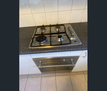 2 Bed Unit + Ensuite - Photo 5