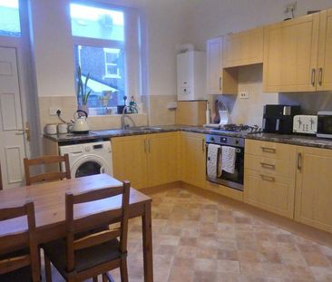 2 bedroom property to rent - Photo 6