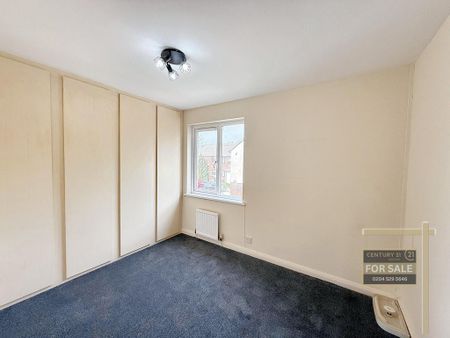 2 bedroom semi-detached house to rent - Photo 4