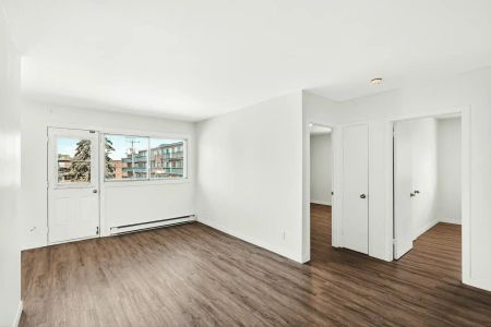 Domaine Choisy — Classic 2 Bedroom - Photo 5