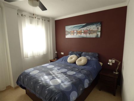 Piso de alquiler en Calle Coleo, 11, Torreblanca del Sol - Photo 3