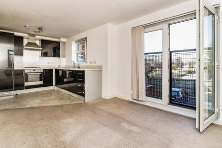 2 bedroom apartment to rent - Photo 4