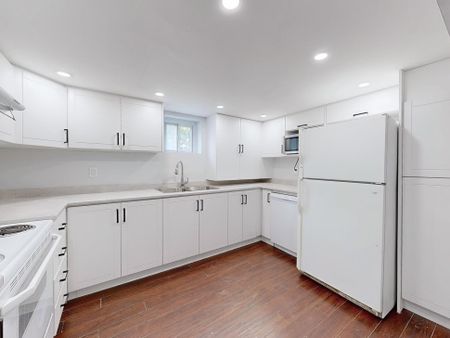For Lease - 17 Dobbin Road Unit# basement, Toronto, Ontario - Photo 5