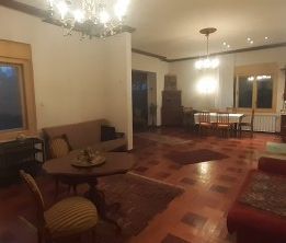 Family house in Gyarmat street - Photo 1