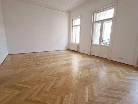 MÖLLWALDPLATZ, U1-Nähe, 133 m2 Altbau mit Loggia, 3 Zimmer, Extraküche, Wannenbad, Parketten, 1. Liftstock - Photo 2