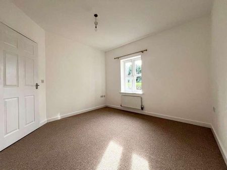 Dilley Croft, Biggleswade, SG18 - Photo 3