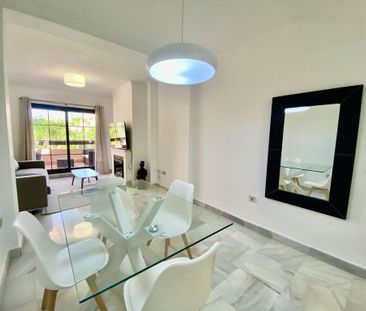 2 room luxury Flat for rent in Estepona, Spain - Photo 4