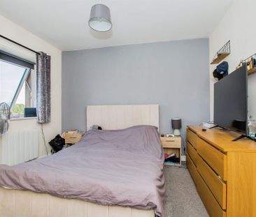 Eagle Way, Peterborough, Hampton Centre - Photo 6