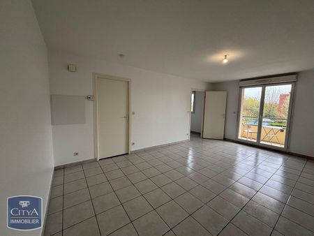 Location Appartement 3 pièces 62m² LE CATEAU CAMBRESIS 59360 - Photo 5