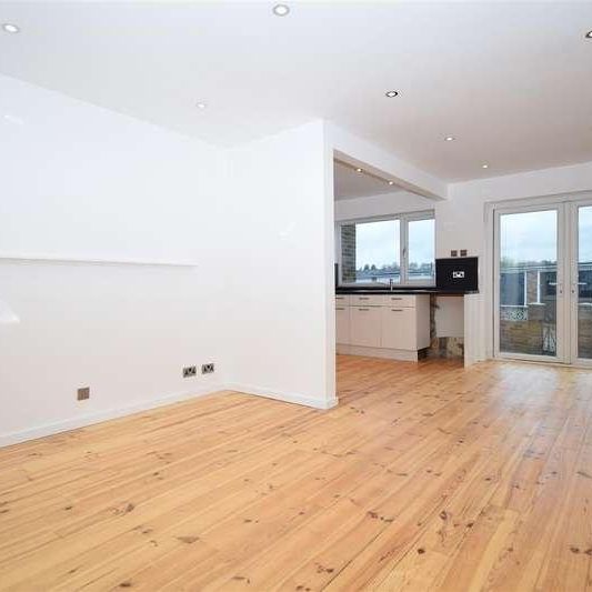 Elmwood Close, Walton, Wakefield, WF2 - Photo 1