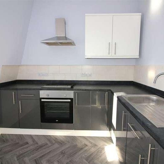 Mutley Plain, Plymouth, PL4 - Photo 1