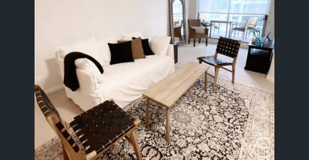 ELEGANT & PREMIUM LIVING IN ICONIC CHATSWOOD LANDMARK - Photo 2