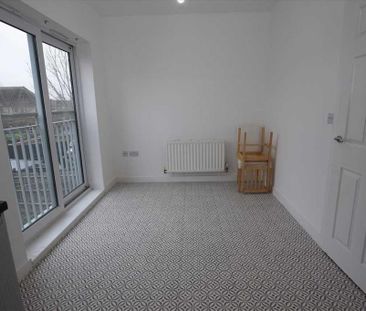 4 bedroom property to rent - Photo 5