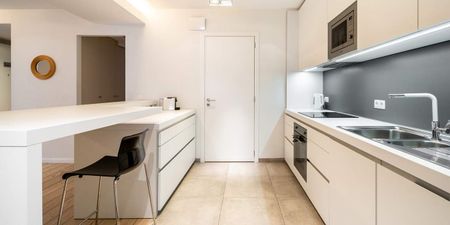 Appartement te huur in Brussel voor € 2.500 met 1 slaapkamer - Photo 3
