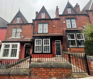 4 bedroom terraced house to rent - Photo 4