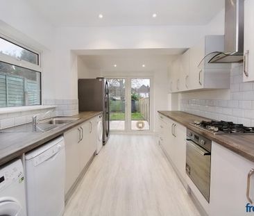 2 bedroom terraced house to rent - Photo 5