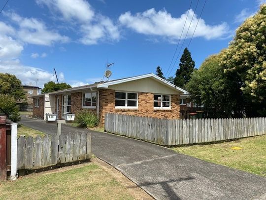 1/68 Rosella Road, Mangere East — - Photo 1