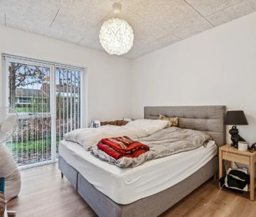 Nyopført 4-værelses rækkehus på Ronjasvej i Vestbjerg - Foto 3