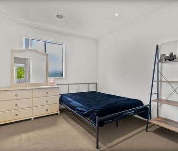 Charming 2-Bedroom Home in Craigieburn - Photo 5