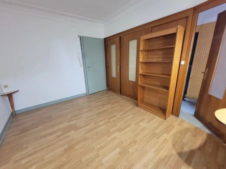 Location Appartement 1 pièce 16m² NEVERS 58000 - Photo 3