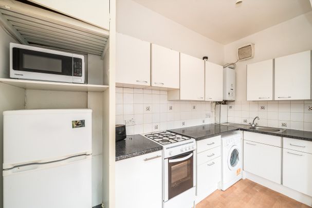 Kirkstall Road, Streatham Hill, SW2, London - Photo 1