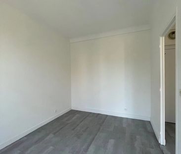 STUDIO – VIDE – ARCUEIL – 28,18 m² - Photo 2