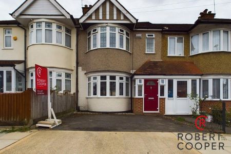 3 bedroom terraced house to rent - Photo 3