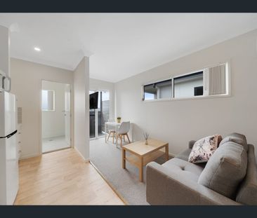 67 Eyre Street, Mount Gravatt East, Qld 4122 - Photo 2