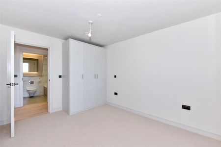 3 bedroom penthouse to rent - Photo 3