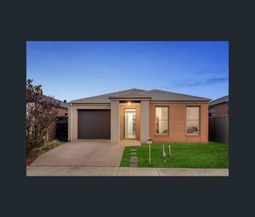 110 Lineham Drive, Cranbourne East, Vic 3977 - Photo 2