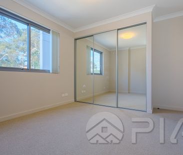 Spacious 2 bedroom unit for rent - Photo 2