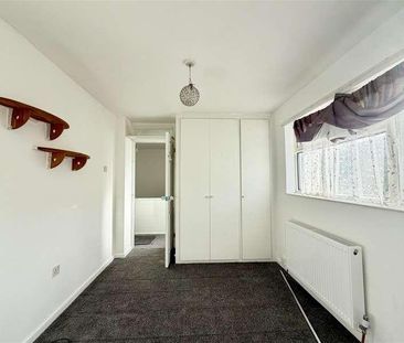 Rectory Wood, Harlow, CM20 - Photo 6