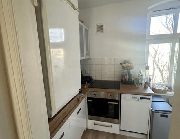 Helle 2 Zimmer Wohnung mit Balkon in 12051 Neukölln - Photo 1