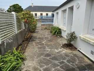 A LOUER LE CONQUET - Charmante petite maison de type 2 de 56 m2 avec petit jardinet - Photo 4