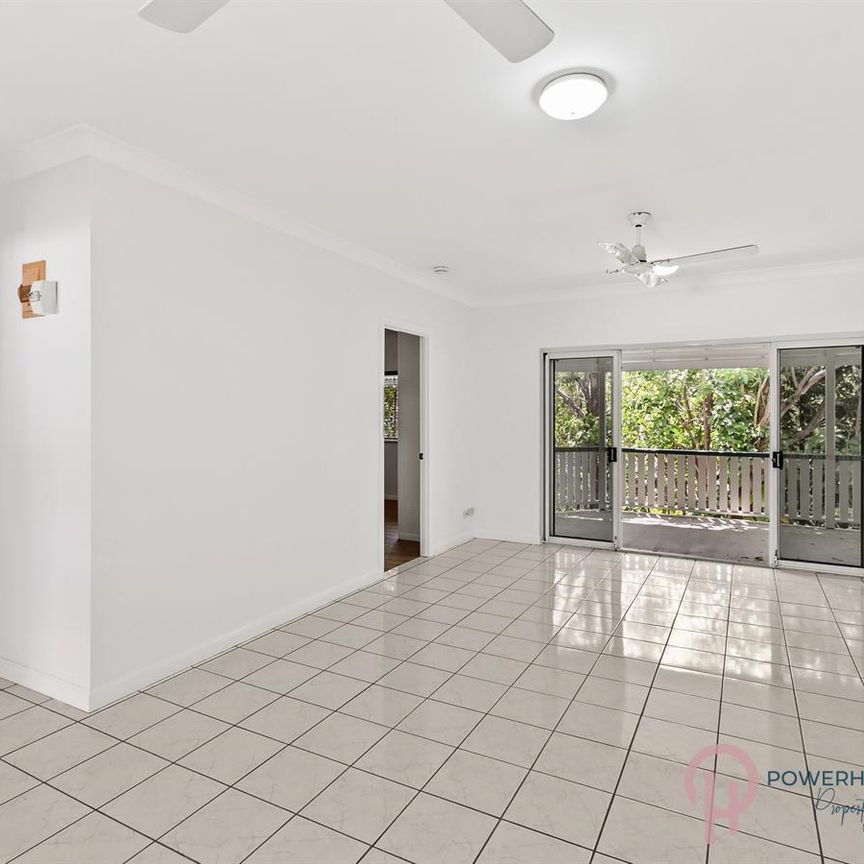 Neat 2 Bedroom unit in Manoora - Photo 1